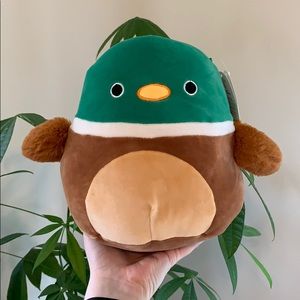 Avery Squishmallow Duck 8”